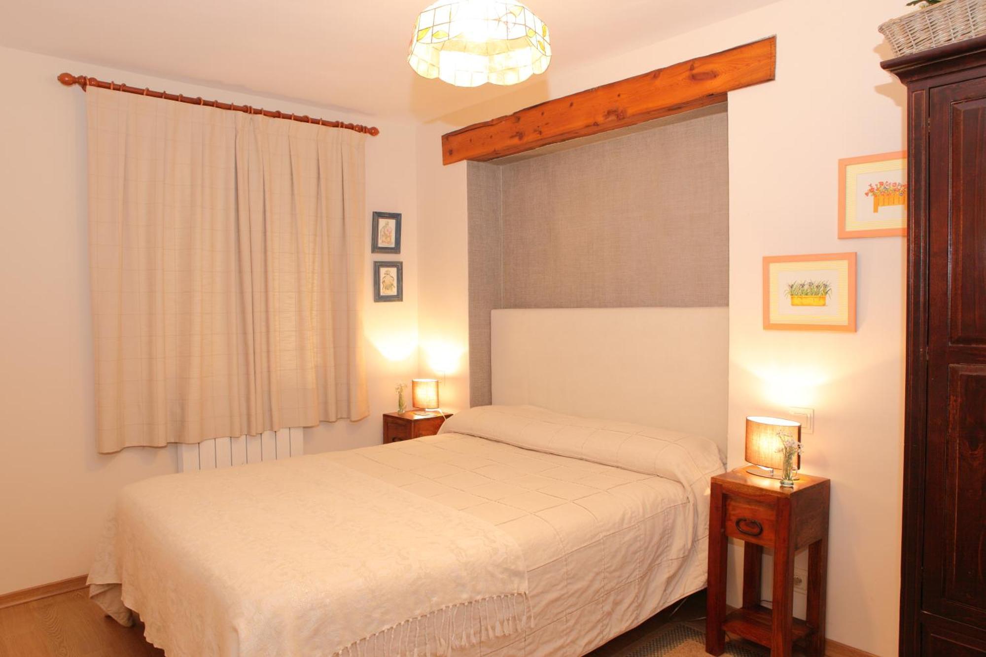 Apartamentos Alba Casa Alquesera Sahun Екстериор снимка