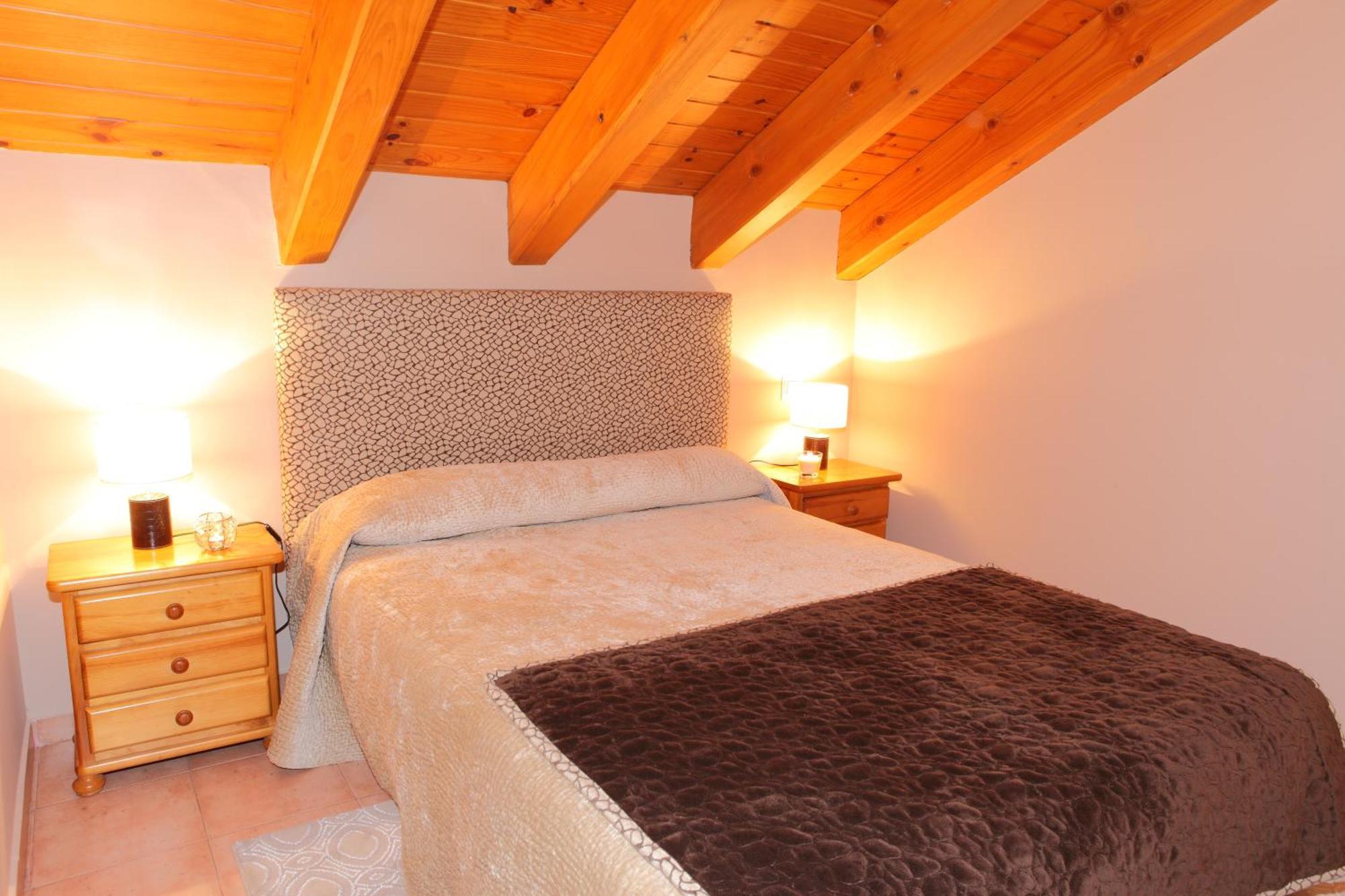 Apartamentos Alba Casa Alquesera Sahun Екстериор снимка